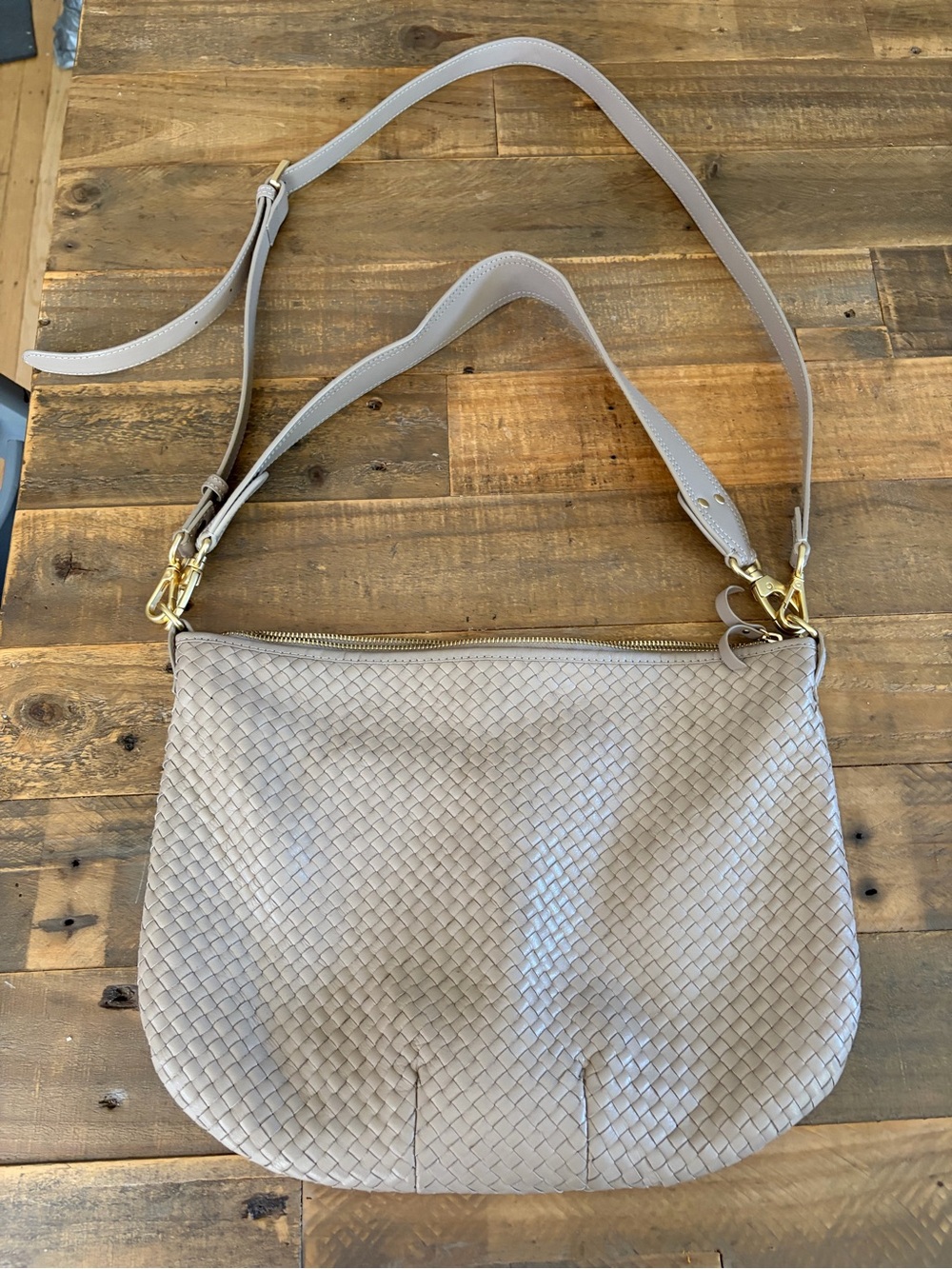 Quince Sloane handwoven shoulder bag - Picture 6 of 13